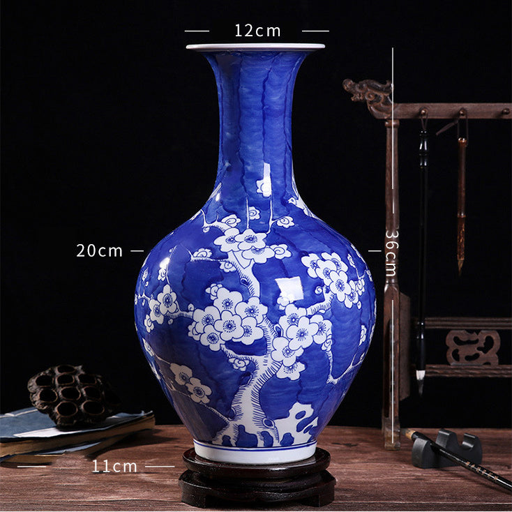 Hand-painted blue and white porcelain plum blossom vase - tangvase