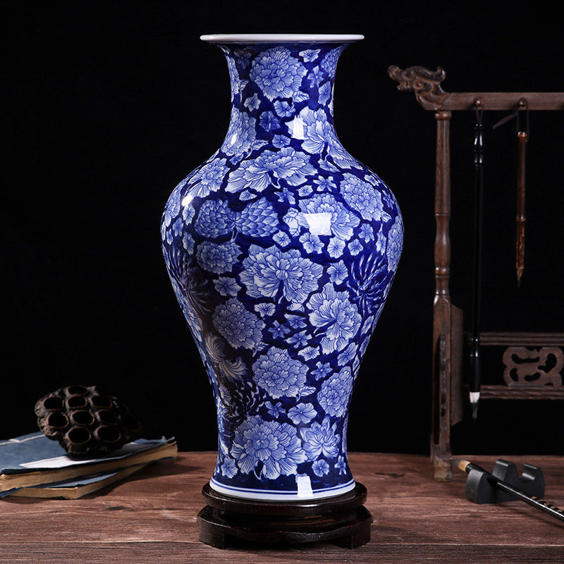 Hand-painted blue and white porcelain plum blossom vase - tangvase