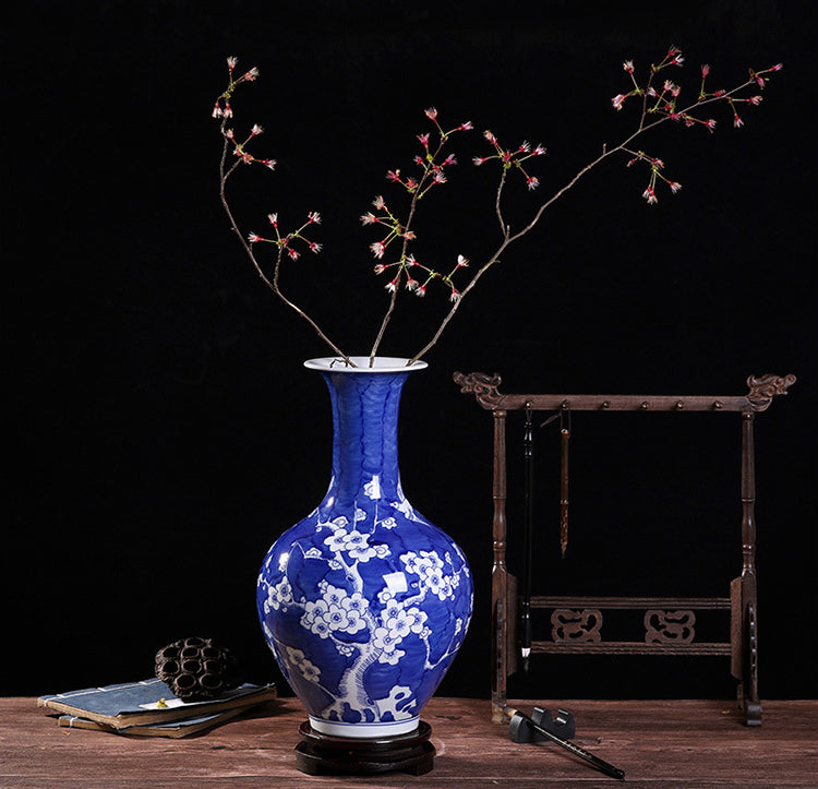 Hand-painted blue and white porcelain plum blossom vase - tangvase