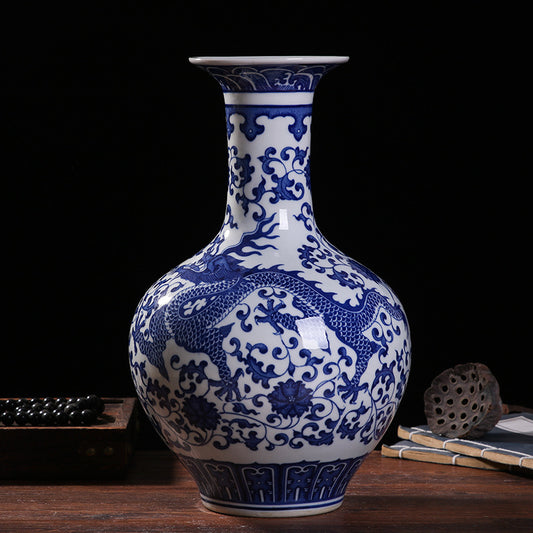 Blue and white porcelain vase with dragon pattern - tangvase