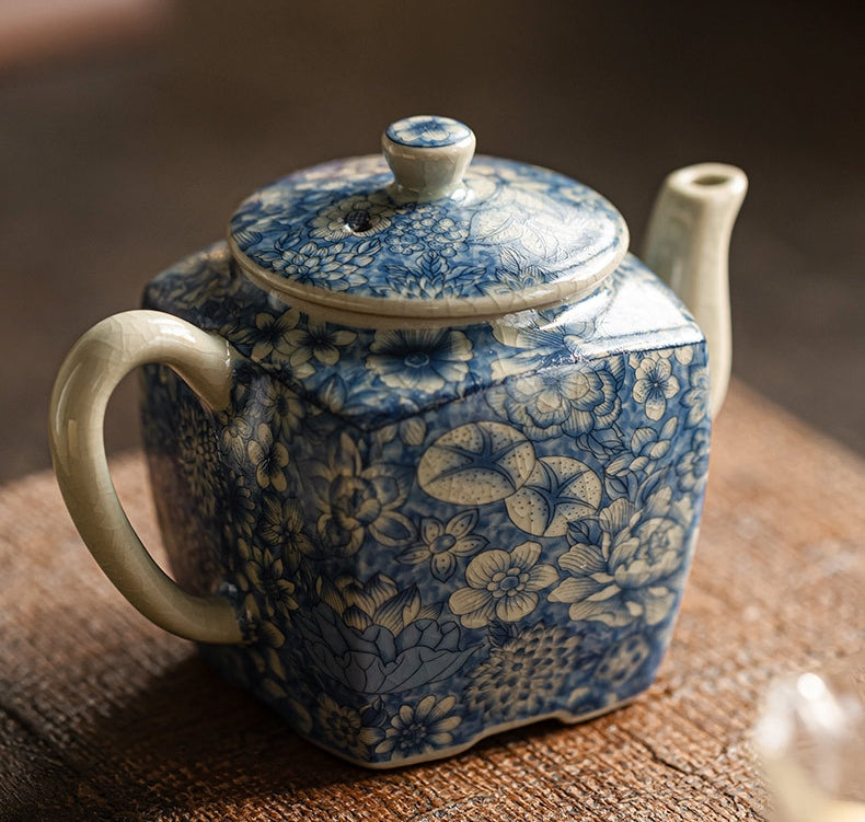 Old clay blue and white square pot - tangvase