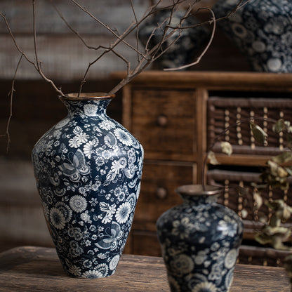 Jingdezhen blue and white ceramic vase - tangvase