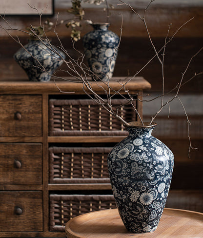 Jingdezhen blue and white ceramic vase - tangvase