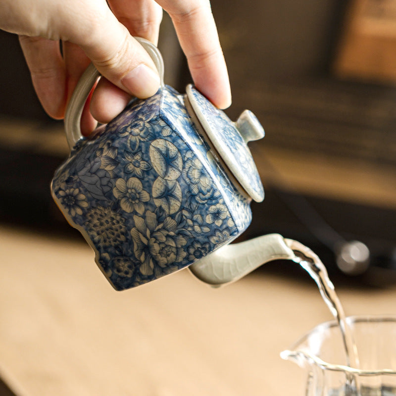 Old clay blue and white square pot - tangvase